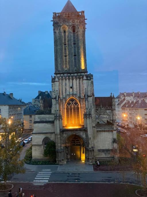 Appart 90M2 Lumineux, Centre, Vue Eglise Penchee Caen Exterior foto